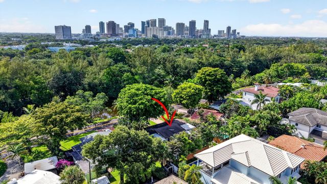 1318 SE 12TH Way, Fort Lauderdale, FL 33316