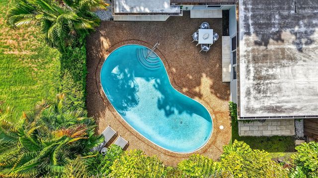 1318 SE 12TH Way, Fort Lauderdale, FL 33316