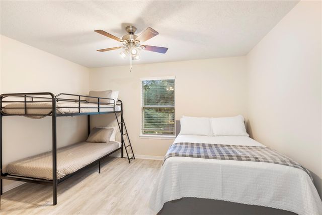 207 Foster Street, Tomball, TX 77375