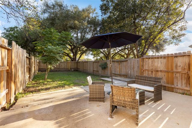 207 Foster Street, Tomball, TX 77375
