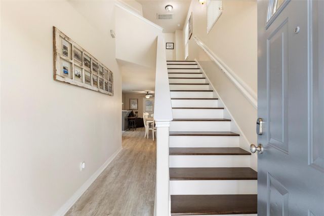 207 Foster Street, Tomball, TX 77375