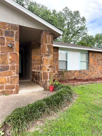 9131 S 91st East Avenue, Tulsa, OK 74133