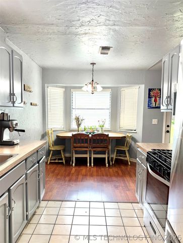 9131 S 91st East Avenue, Tulsa, OK 74133