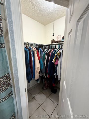 9131 S 91st East Avenue, Tulsa, OK 74133