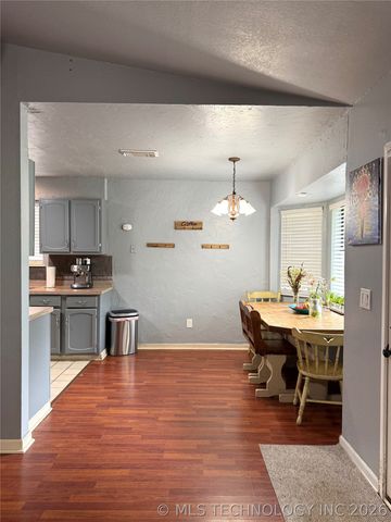 9131 S 91st East Avenue, Tulsa, OK 74133