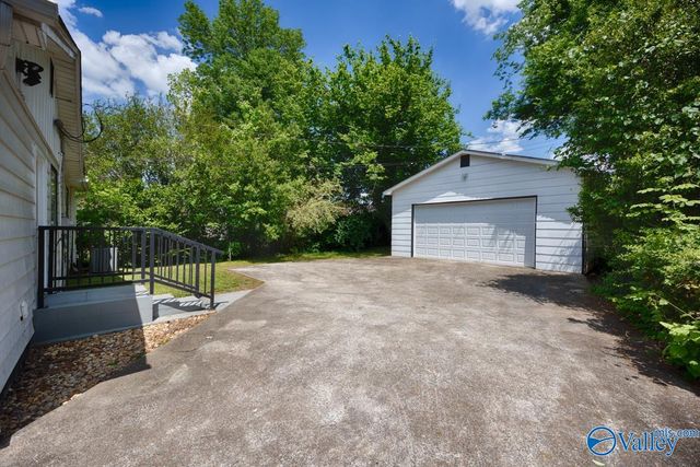 2507 Pansy Street SW, Huntsville, AL 35801