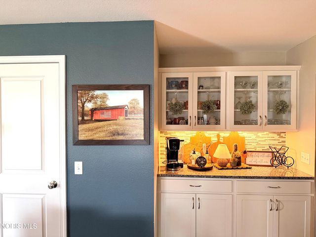 2861 Woods Edge Road, Perrysburg, OH 43551