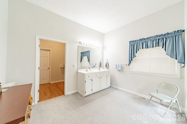 1673 Forest Ridge Drive, Stanley, NC 28164