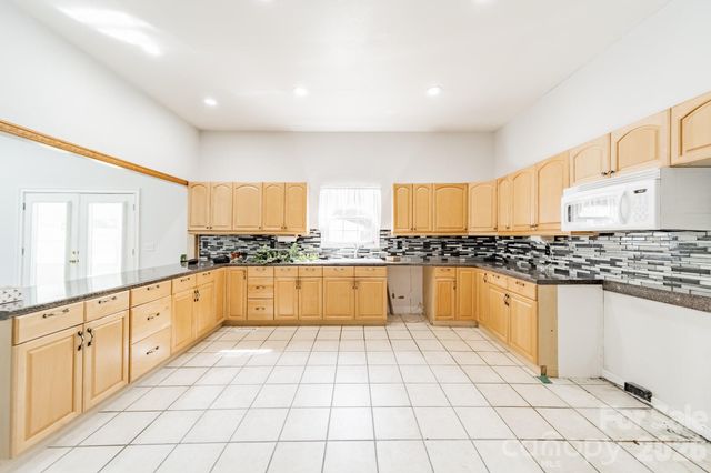 1673 Forest Ridge Drive, Stanley, NC 28164
