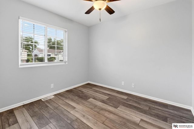11805 Mary Street, Omaha, NE 68164