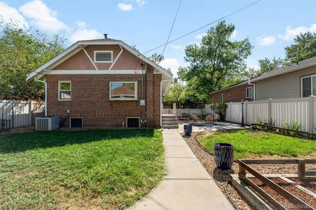 4039 King Street, Denver, CO 80211