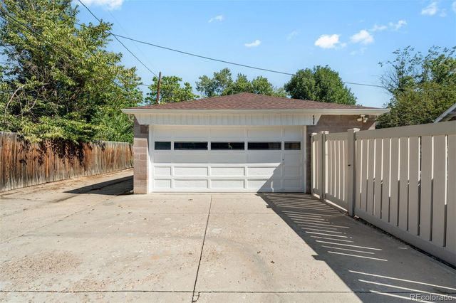 4039 King Street, Denver, CO 80211