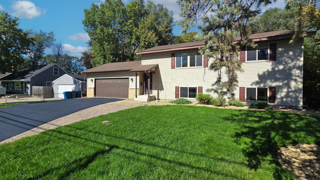 308 W 102nd Street, Bloomington, MN 55420 — exterior