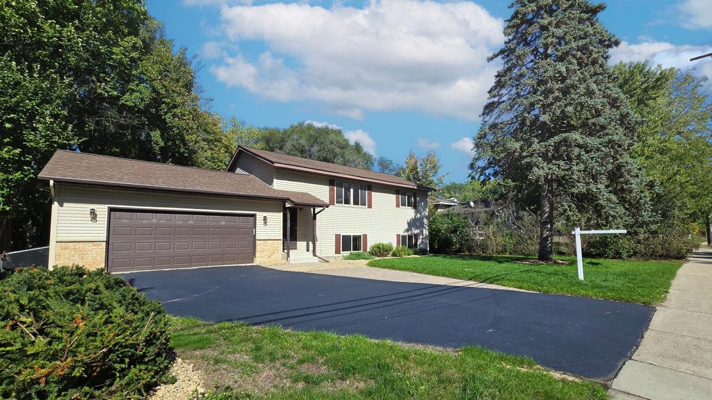 308 W 102nd Street, Bloomington, MN 55420 — photo 5
