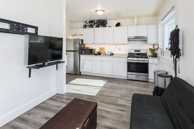 420 420 5th St, Richmond, CA 94801