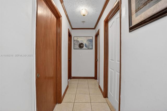 19641 Sterling Dr, Cutler Bay, FL 33157