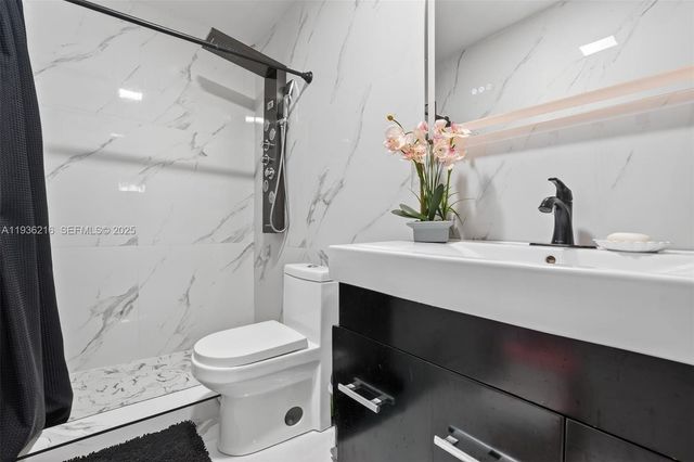 19641 Sterling Dr, Cutler Bay, FL 33157