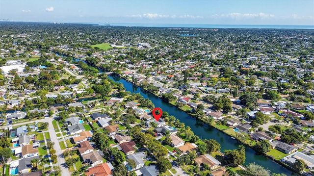 19641 Sterling Dr, Cutler Bay, FL 33157