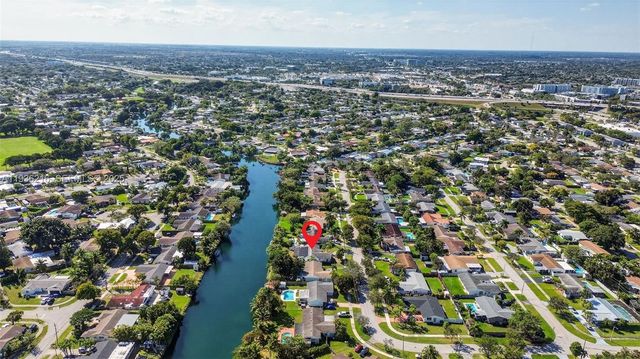 19641 Sterling Dr, Cutler Bay, FL 33157