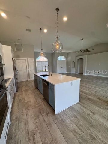 1359 PINE SISKIN DR, Punta Gorda, FL 33950