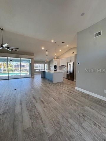 1359 PINE SISKIN DR, Punta Gorda, FL 33950