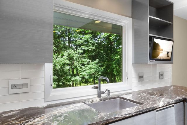 3 Snowy Owl Lane, North Oaks, MN 55127