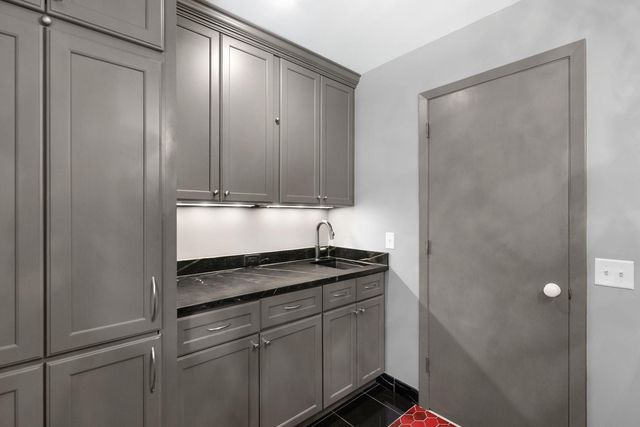 3 Snowy Owl Lane, North Oaks, MN 55127