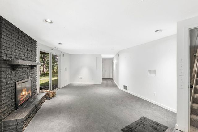 3 Snowy Owl Lane, North Oaks, MN 55127