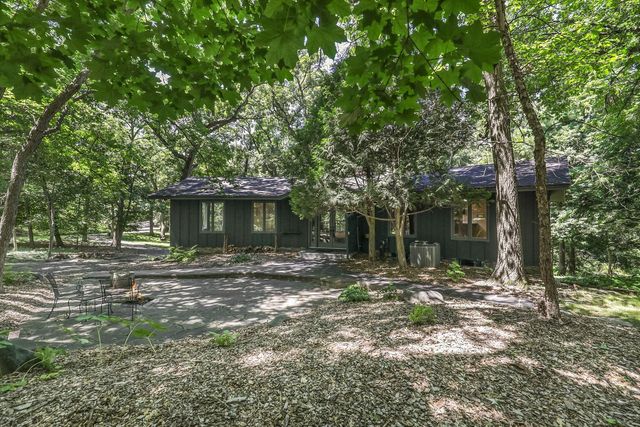 3 Snowy Owl Lane, North Oaks, MN 55127