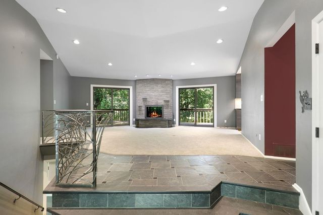 3 Snowy Owl Lane, North Oaks, MN 55127