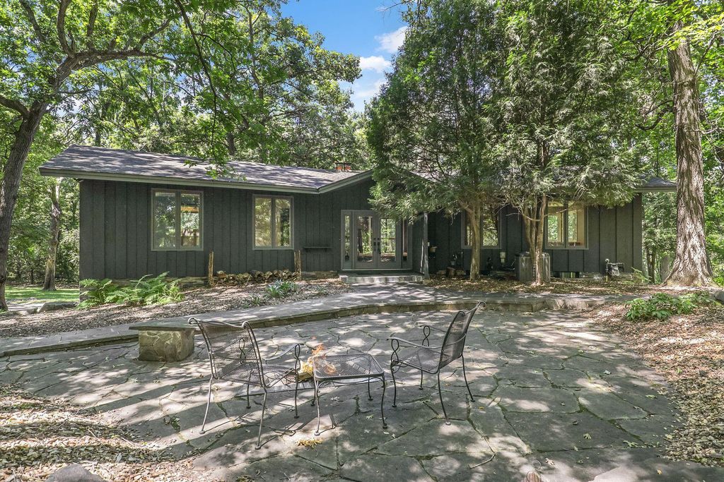 3 Snowy Owl Lane, North Oaks, MN 55127