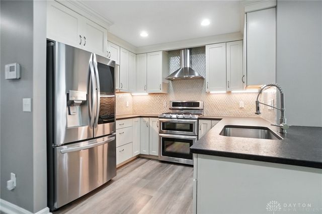 352 Sentinel Oak Drive, Centerville, OH 45458