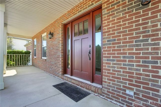 352 Sentinel Oak Drive, Centerville, OH 45458