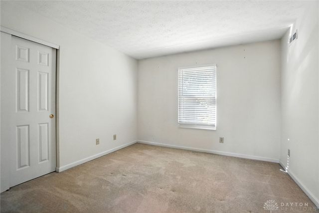352 Sentinel Oak Drive, Centerville, OH 45458