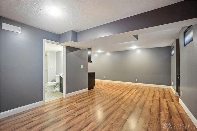 352 Sentinel Oak Drive, Centerville, OH 45458