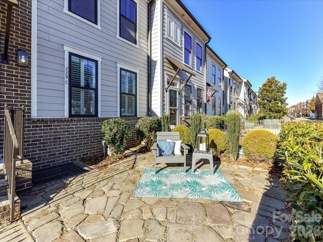 119 Capital Avenue C, Mooresville, NC 28117