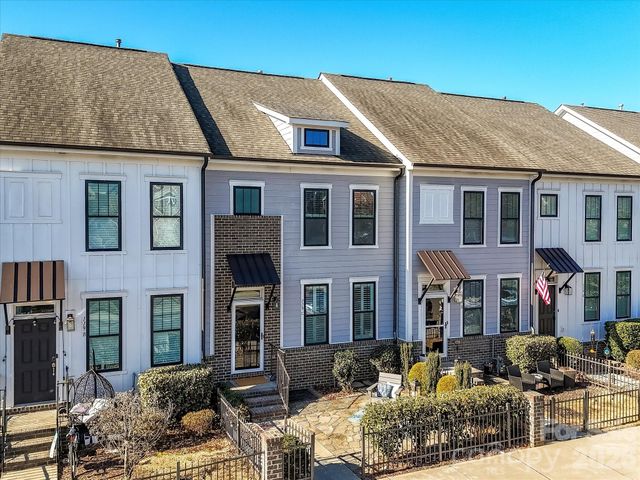 119 Capital Avenue C, Mooresville, NC 28117