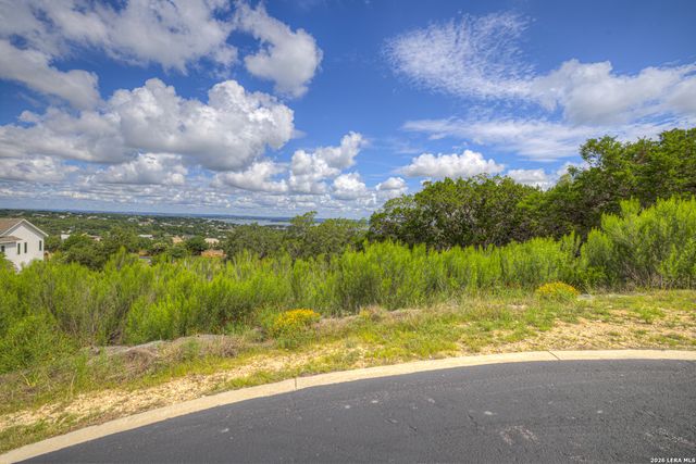 980 El Capitan Trl, Canyon Lake, TX 78133