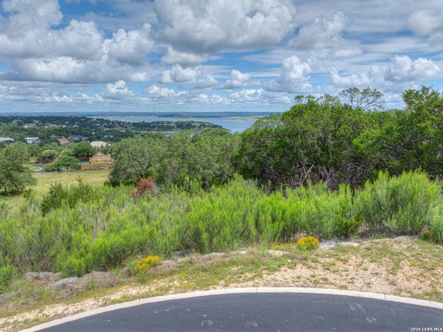 980 El Capitan Trl, Canyon Lake, TX 78133