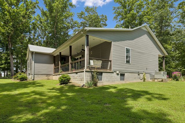 1 Lillie Ln, Lawrenceburg, TN 38464