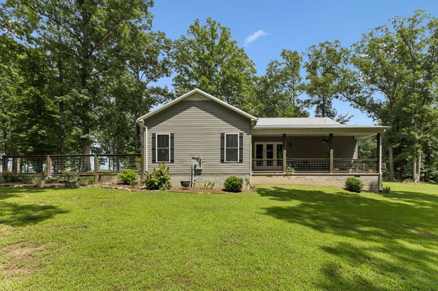 1 Lillie Ln, Lawrenceburg, TN 38464