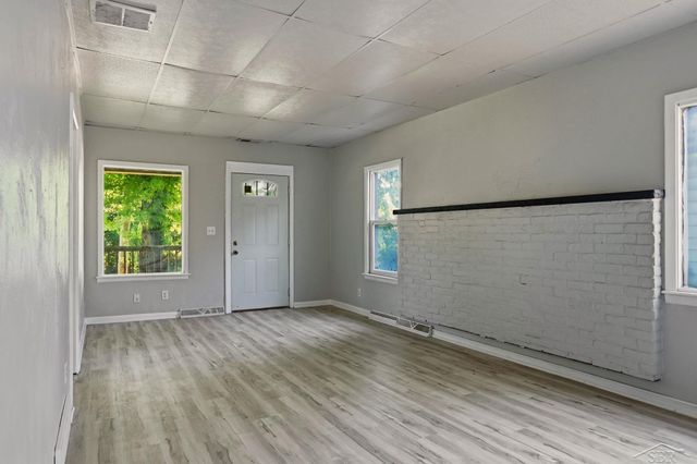 2535 Schaefer Street, Saginaw, MI 48602
