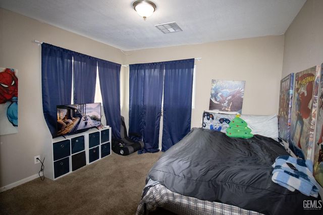 3013 Cornell Street, Bakersfield, CA 93305