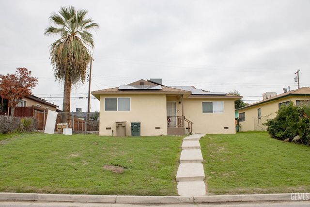 3013 Cornell Street, Bakersfield, CA 93305