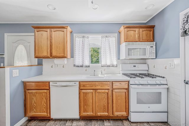 152 Grand Avenue, Shirley, NY 11967