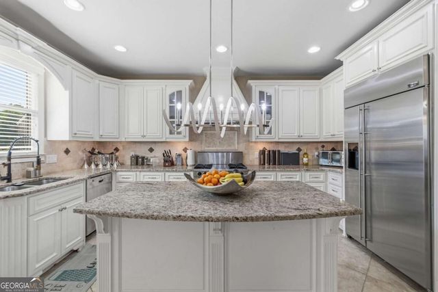 2711 Trailing Ivy Way, Buford, GA 30519