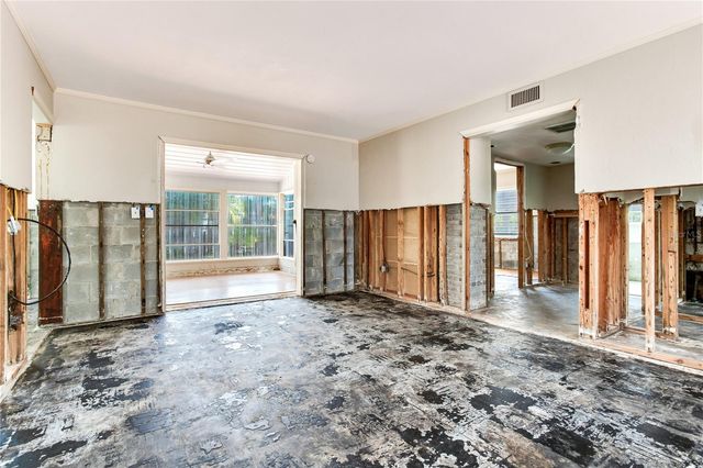 16107 GULF BOULEVARD, Redington Beach, FL 33708