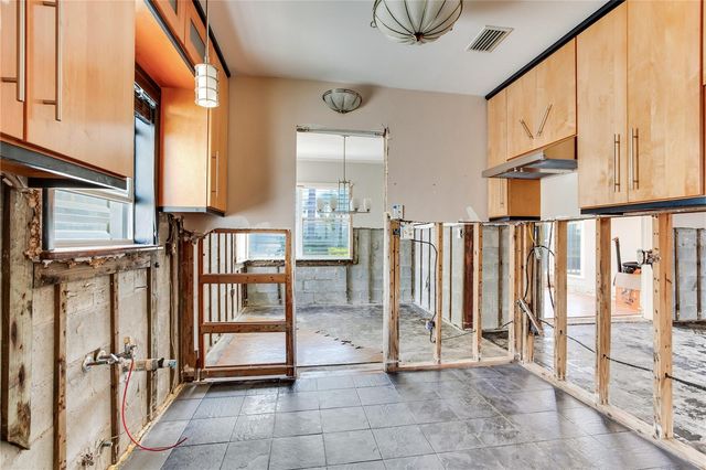 16107 GULF BOULEVARD, Redington Beach, FL 33708