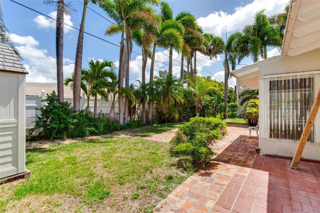 16107 GULF BOULEVARD, Redington Beach, FL 33708