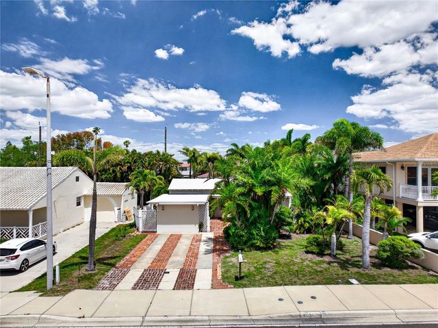 16107 GULF BOULEVARD, Redington Beach, FL 33708